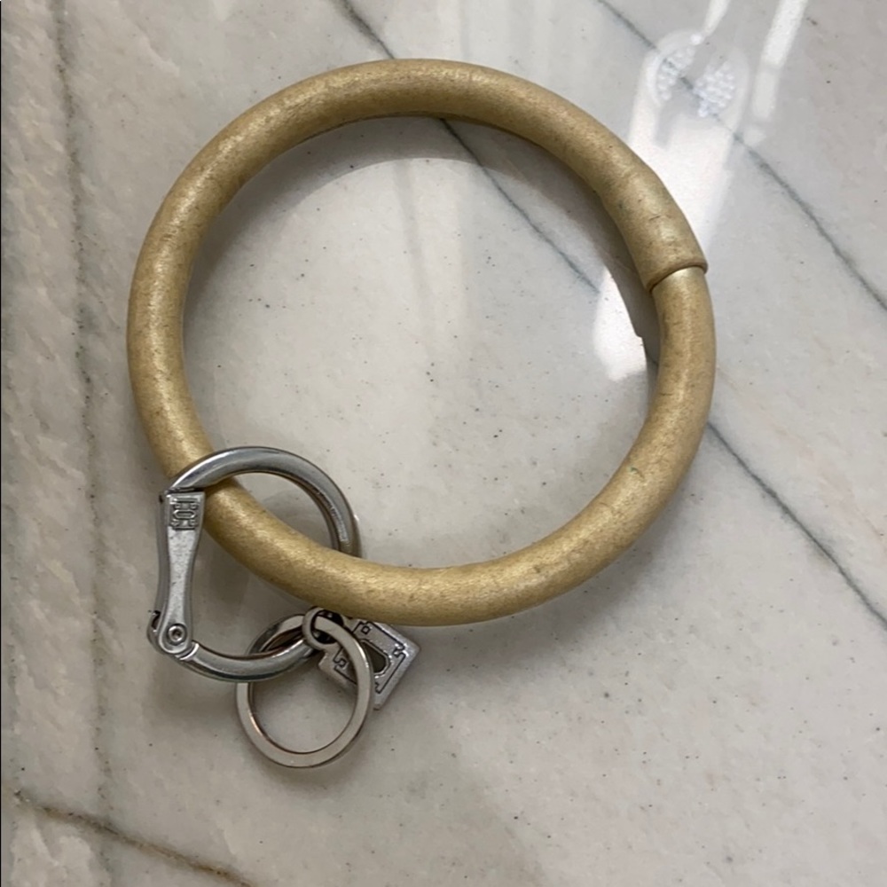 overture O ring